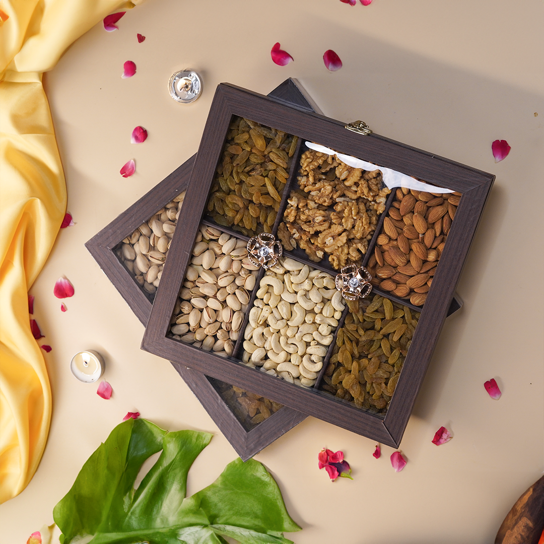 Parampara- Premium Dry Fruit tray- 800gm - Main Image